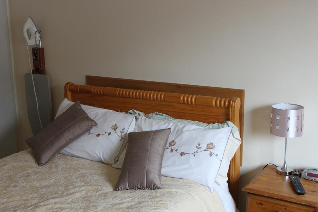 Gardenfield House Bed & Breakfast H91Vh02 Голуэй Экстерьер фото